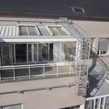 JOMY| Aluminium constructies op maat voor uw veiligheid